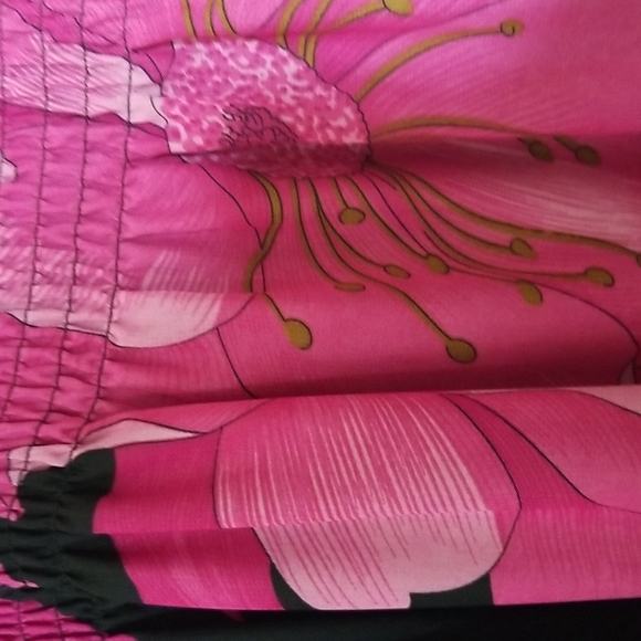 V-Neck, Sleeveless Midi Dress, 2X - Picture 3 of 6